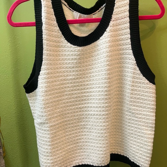 Lilly Pulitzer Valoria Sweater Set size M NWT $228 - Picture 8 of 12